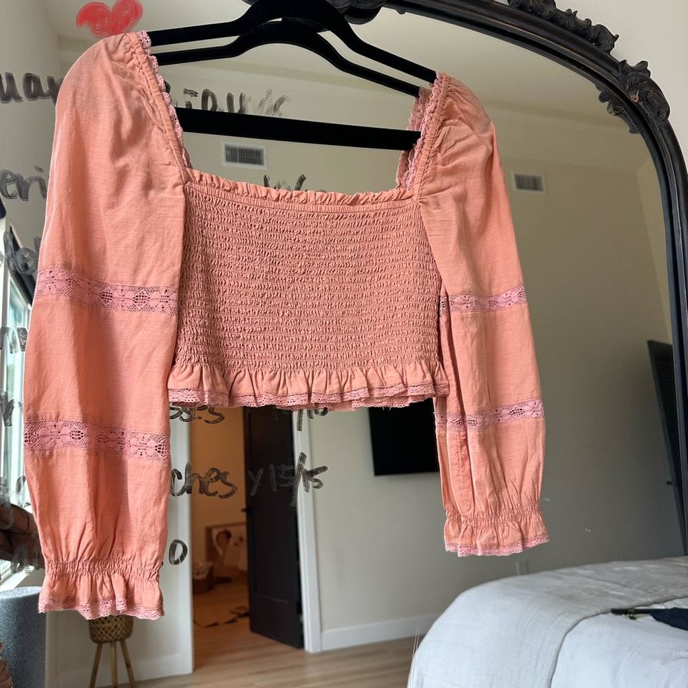 Aritzia Wilfred Peach Smocked Square-Neck Crop Top